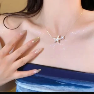 Starfish & Pearl Pendant Necklace
